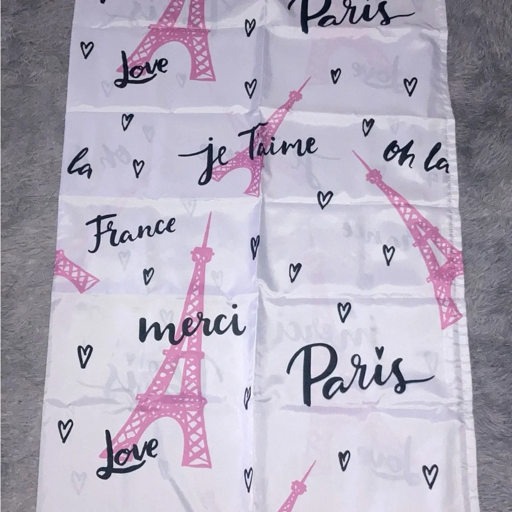 Paris Eiffel Tower Print Shower Curtain